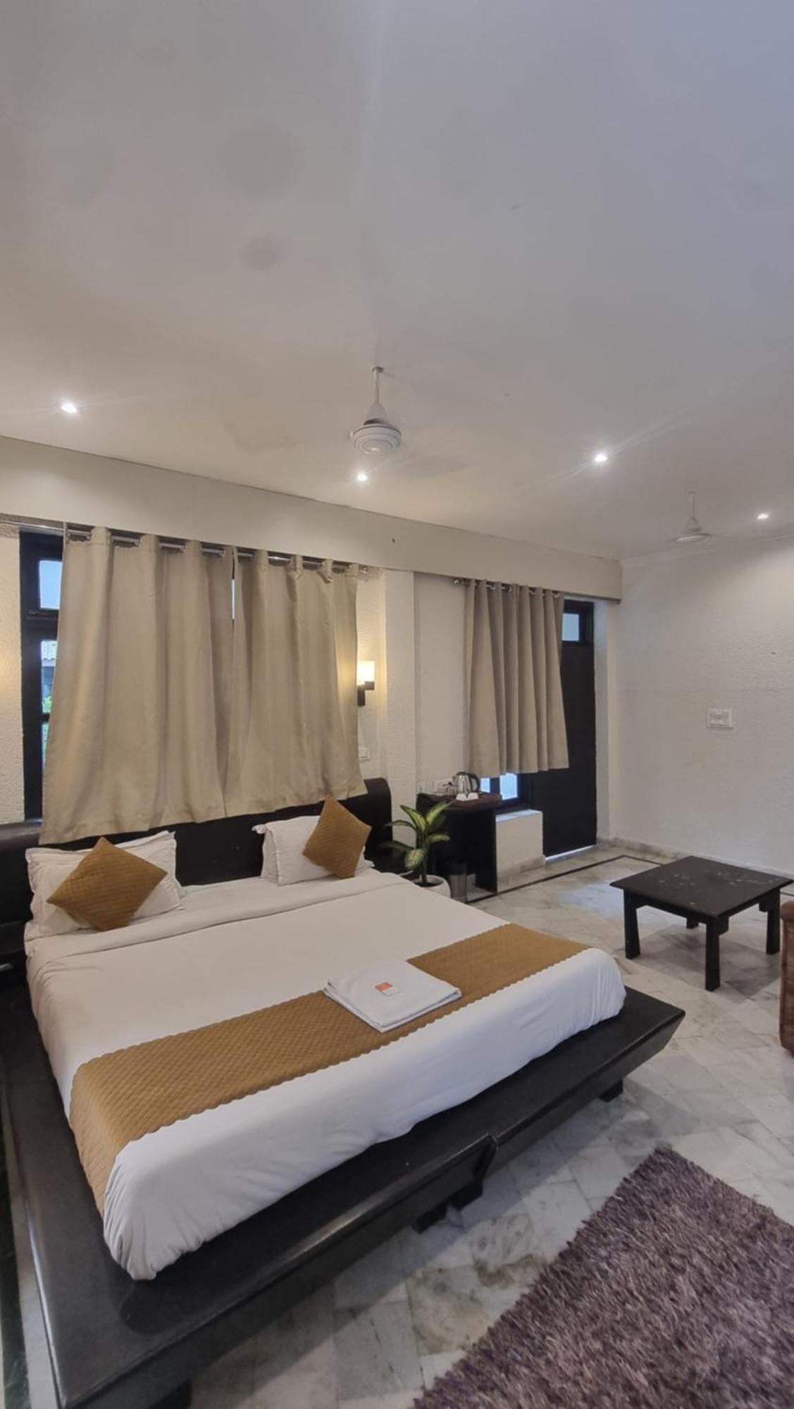 Praana Wellness Resort By Around Stays Rishīkesh Exterior foto